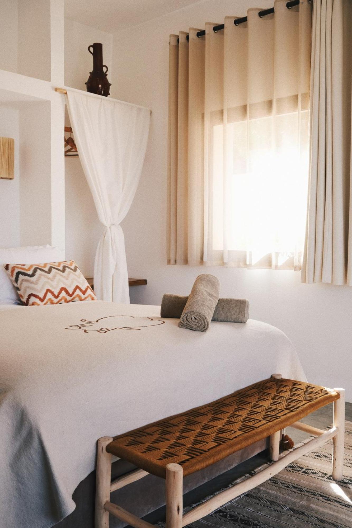 Dar Almajula Hotel Есувейра Стая снимка