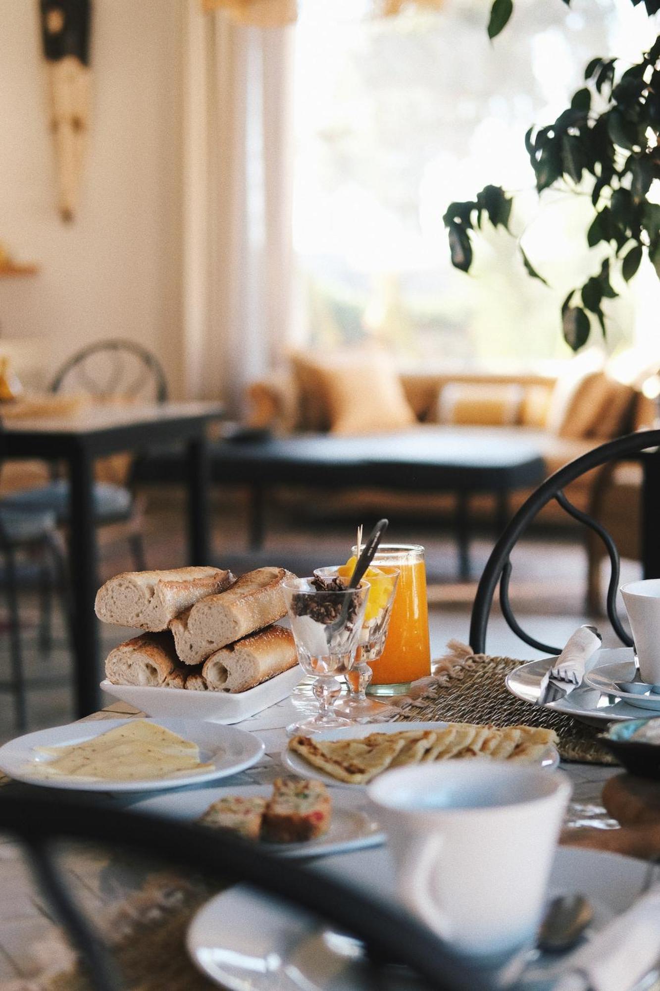 Dar Almajula Hotel Есувейра Екстериор снимка